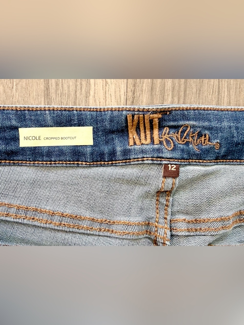 KUT from the Kloth Nicole Cropped Bootcut Jeans Size 12 - Picture 12 of 13